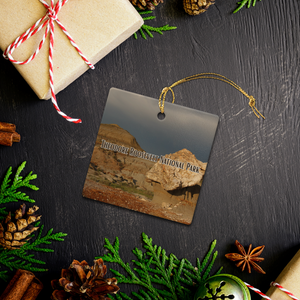 Photo_Contest_Ornament_22_Square_Lifestyle02_Mockup.png